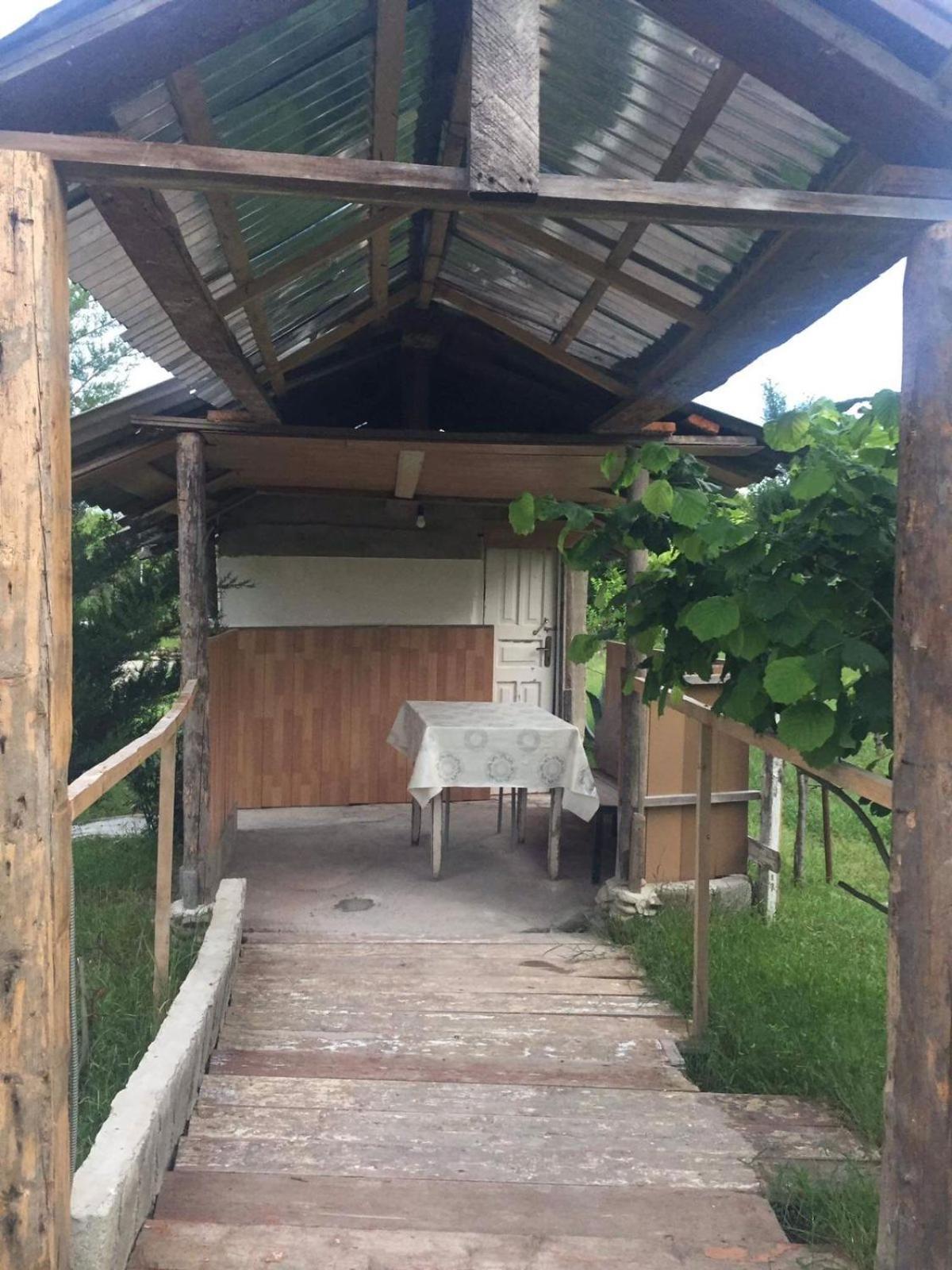 Mera Hostel Partskhanaqanevi Ngoại thất bức ảnh