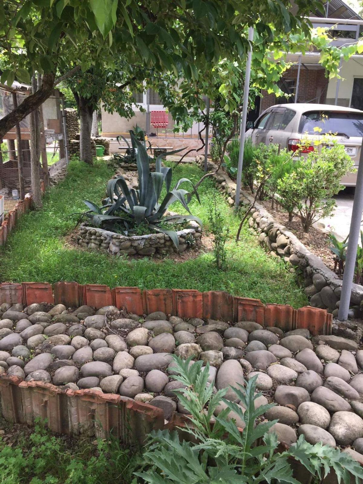 Mera Hostel Partskhanaqanevi Ngoại thất bức ảnh